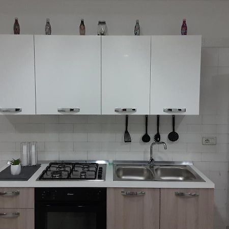 La Casa Di Rosy Apartment Naples Luaran gambar